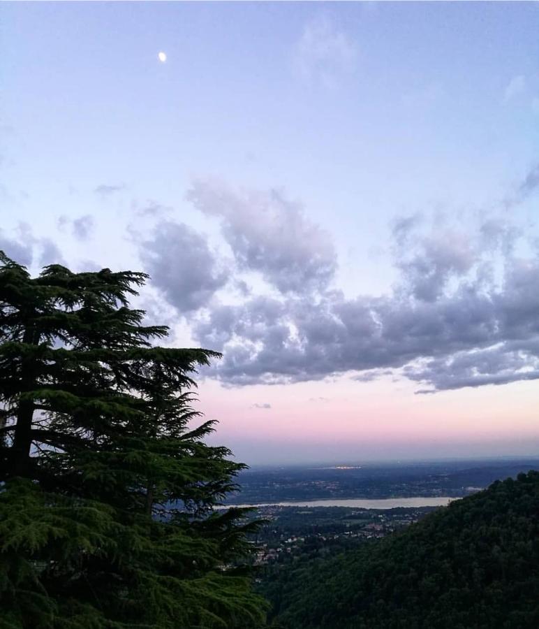 Ferienwohnung Il Parco E Gli Affreschi Varese Exterior foto